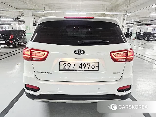 Kia The New Sorento id 3748602 из Кореи 16
