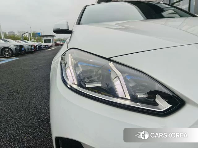 BMW 2 series id 4259206 из Китая 8