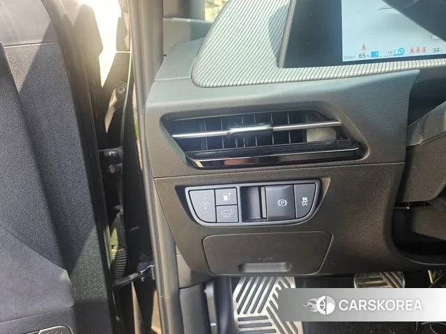 Kia EV6 id 3020883 из Кореи 9