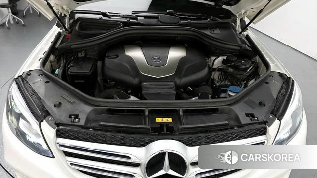 Mercedes-Benz GLE - Class W166 id 3942882 из Кореи 16
