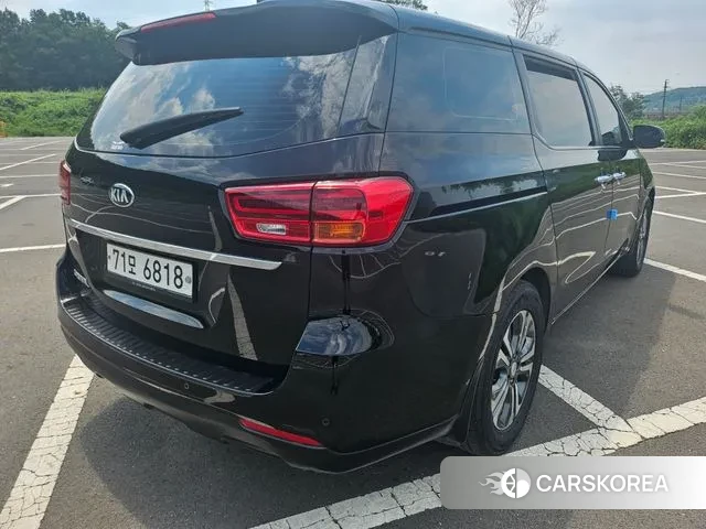 Kia The New Carnival id 2997450 из Кореи 16