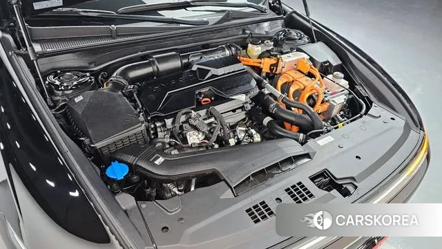 Hyundai Grandeur Hybrid (GN7) id 3757930 из Кореи 16