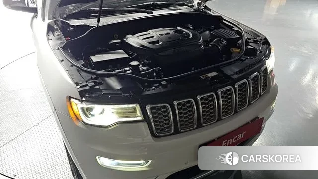 Jeep Grand Cherokee id 3759983 из Кореи 16