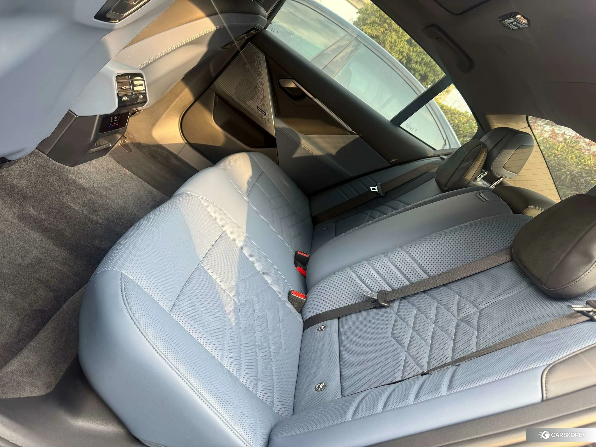 BMW i5 id 4420220 из Китая 12
