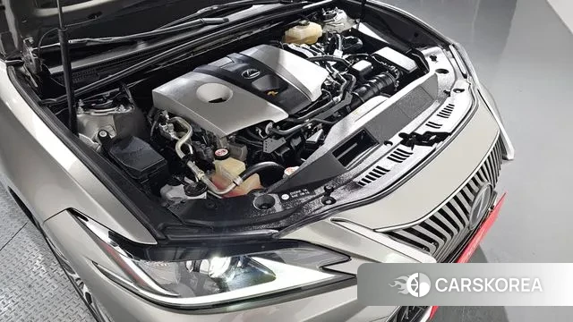 Lexus ES300h 7th generation id 3622471 из Кореи 16