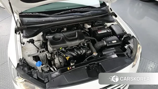 Hyundai Avante AD id 3617274 из Кореи 16