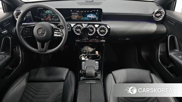 Mercedes-Benz A-Class W177 id 4429679 из Кореи 27