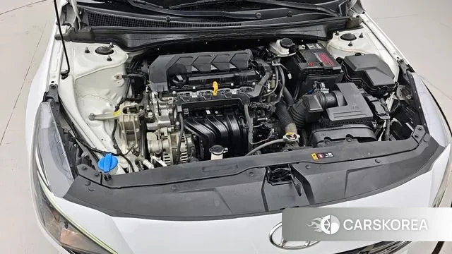 Hyundai Avante (CN7) id 3640827 из Кореи 16