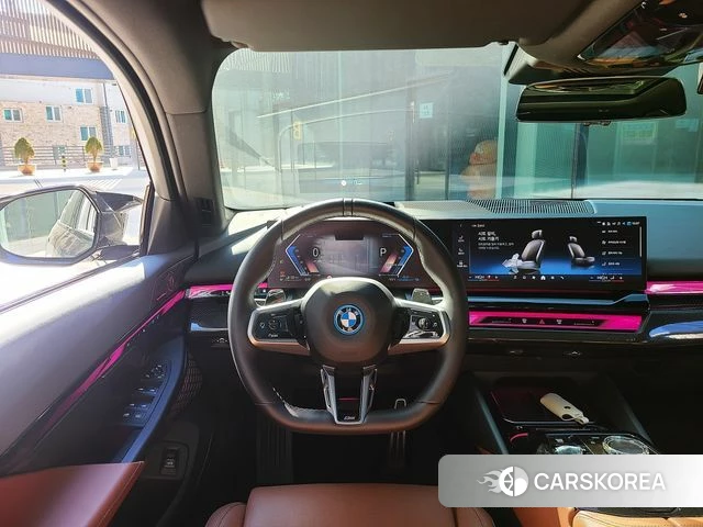 BMW 5 Series (G60) id 4710465 из Кореи 15