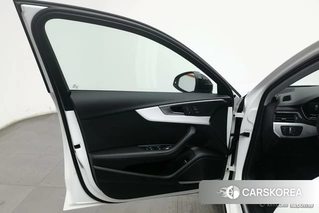Audi A4L id 4313656 из Китая 20