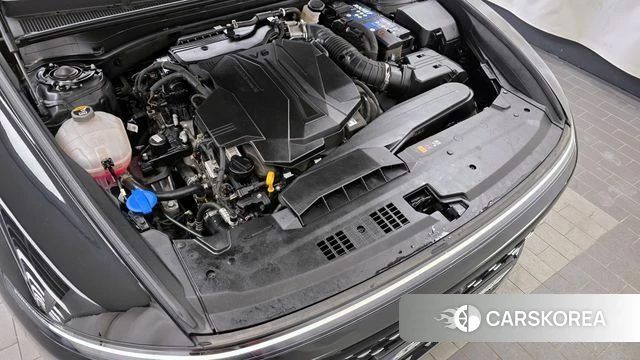 Hyundai Grandeur (GN7) id 3826658 из Кореи 16