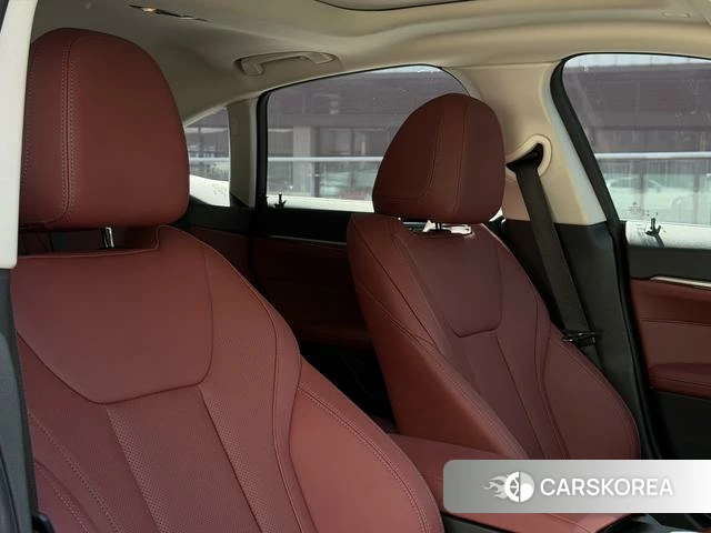 BMW 4 series 2023 Серебристо-серый из Китая, фото 6