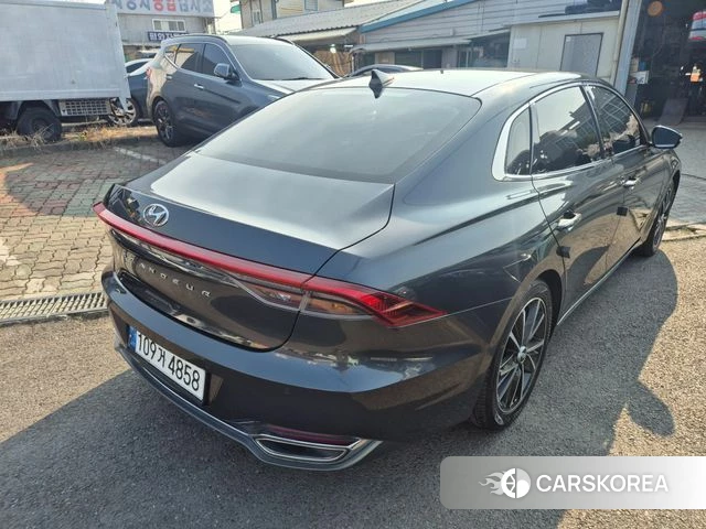 Hyundai The New Grandeur IG id 3878854 из Кореи 16