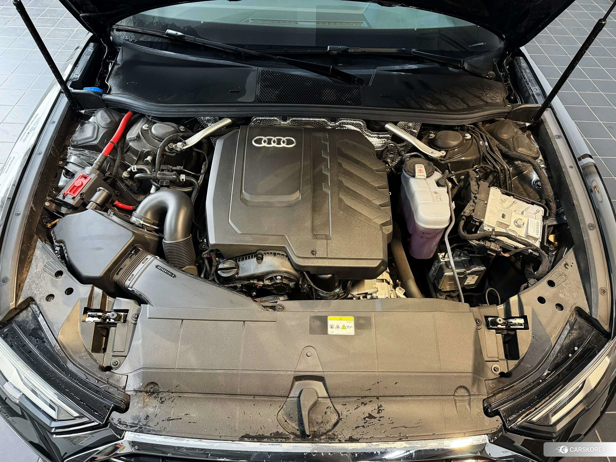 Audi A6L id 4486271 из Китая 11