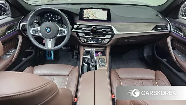 BMW 5 Series (G30) id 3612328 из Кореи 16