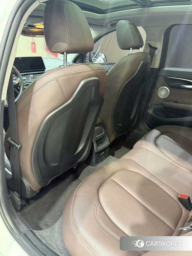 BMW 1 series id 4256984 из Китая 9