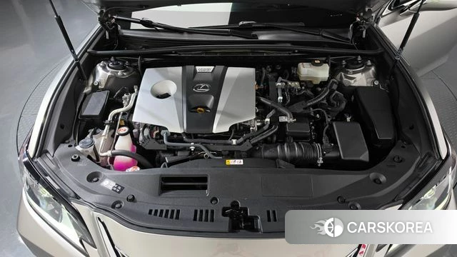 Lexus ES300h 7th generation id 4894597 из Кореи 37