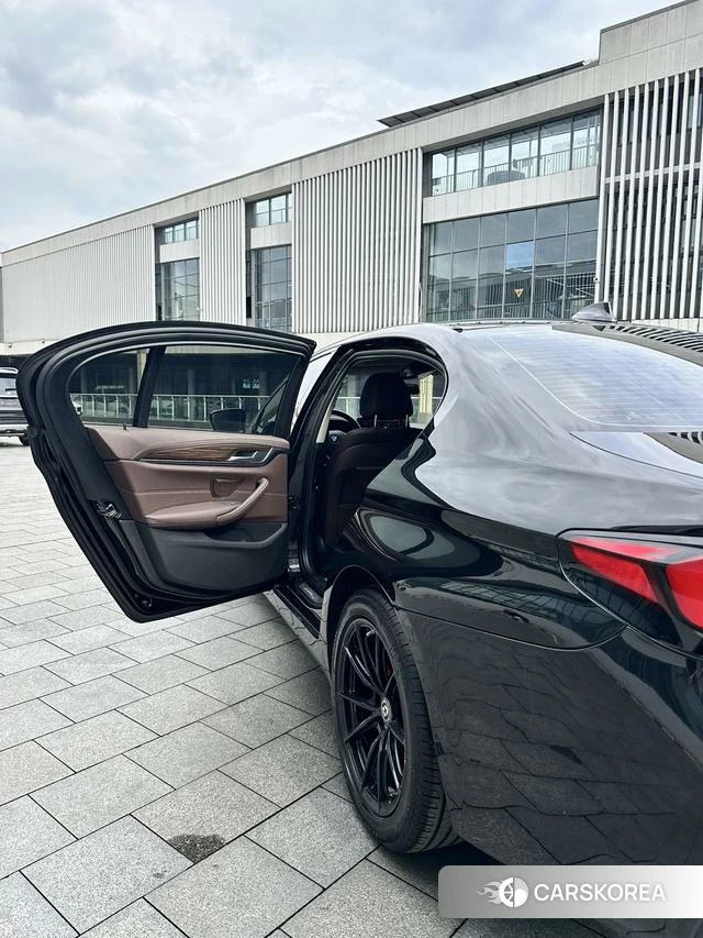 BMW 5 series id 4264713 из Китая 7