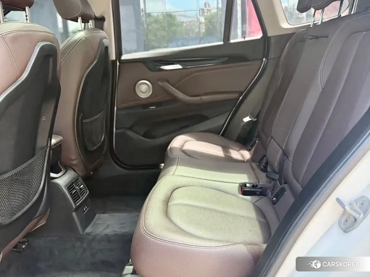 BMW X1 id 4578269 из Китая 20