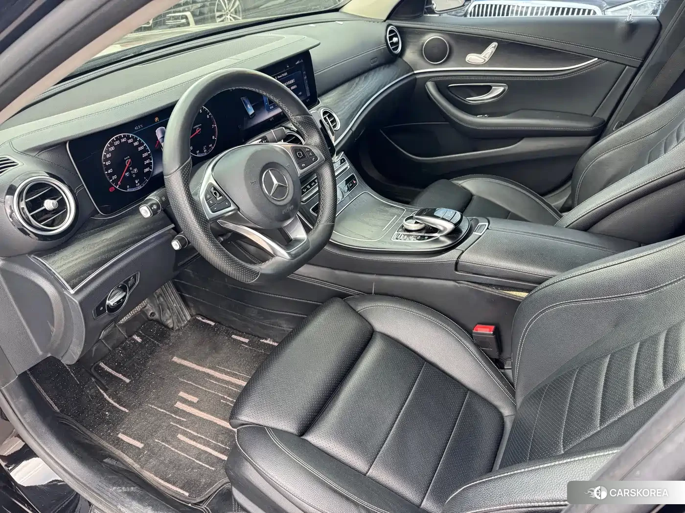 Mercedes-Benz E-Class id 4669479 из Китая 17