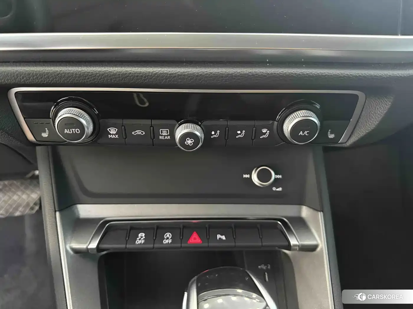 Audi Q3 id 4659817 из Китая 17