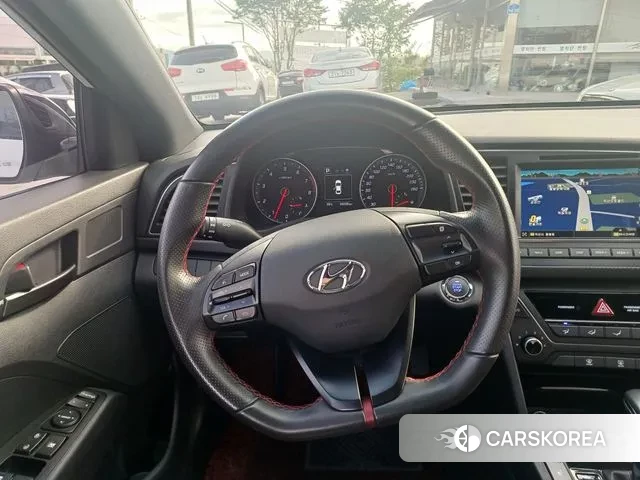 Hyundai Avante AD id 3098272 из Кореи 16