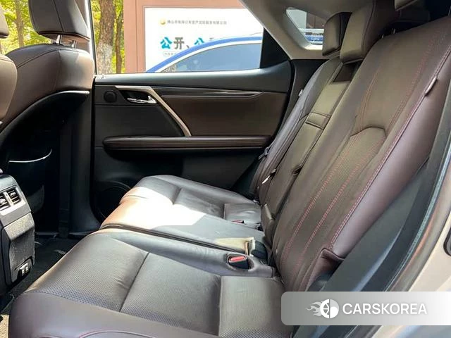Lexus RX id 4274383 из Китая 10