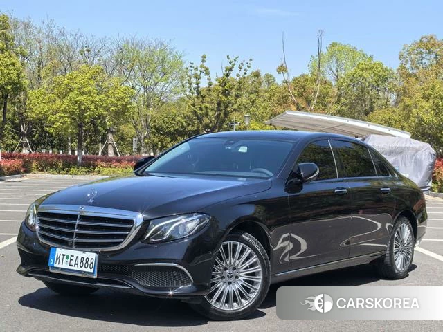 Mercedes-Benz E-class id 4221748 из Китая 15