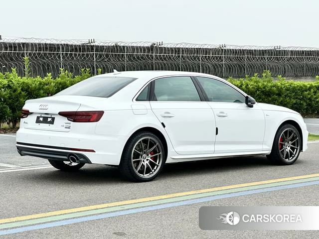 Audi A4L id 4236412 из Китая 17