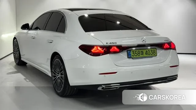 Mercedes-Benz E-Class W214 id 3359354 из Кореи 16