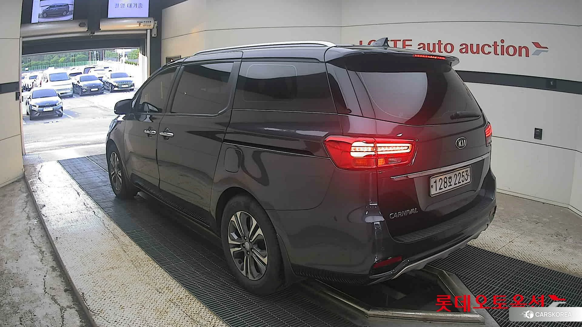 Kia Carnival id 4909248 из Кореи 33