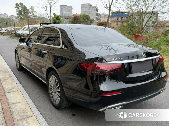 Mercedes-Benz E-class 2022 Черный из Китая, фото 6