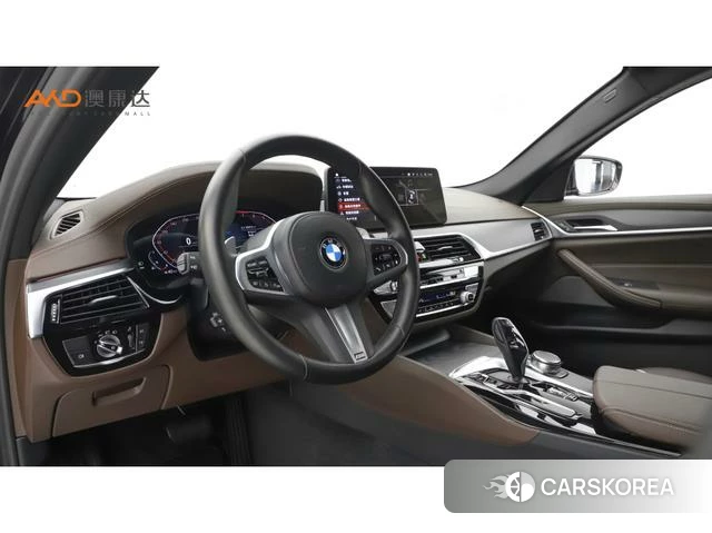 BMW 5 series 2022 Черный из Китая, фото 6