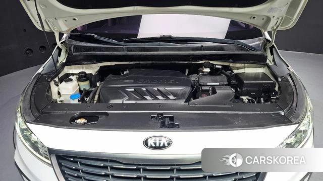 Kia The New Carnival id 4325868 из Кореи 16