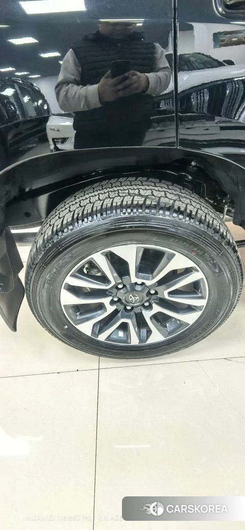 Toyota Prado (imported) 2023 Черный из Китая, фото 6