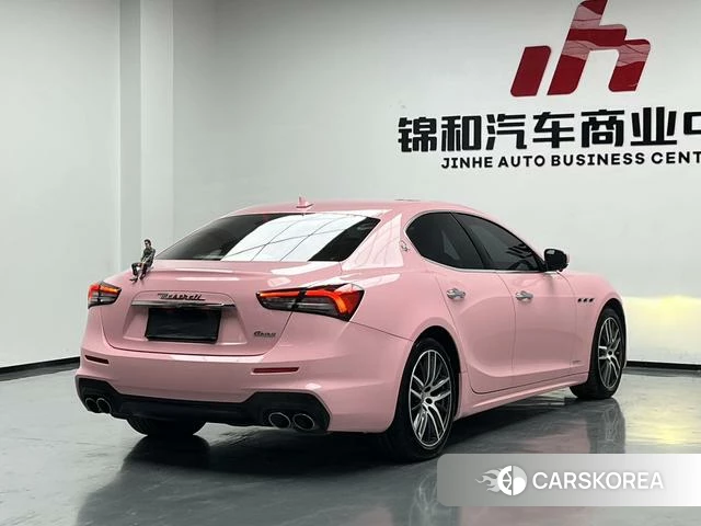 Maserati Ghibli id 4215056 из Китая 13