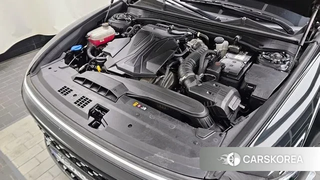 Hyundai Grandeur (GN7) id 3502975 из Кореи 16