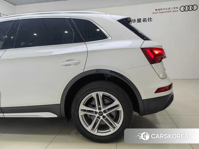 Audi Q5L id 4261507 из Китая 13