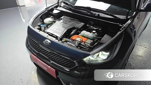 Kia Niro id 3845728 из Кореи 16