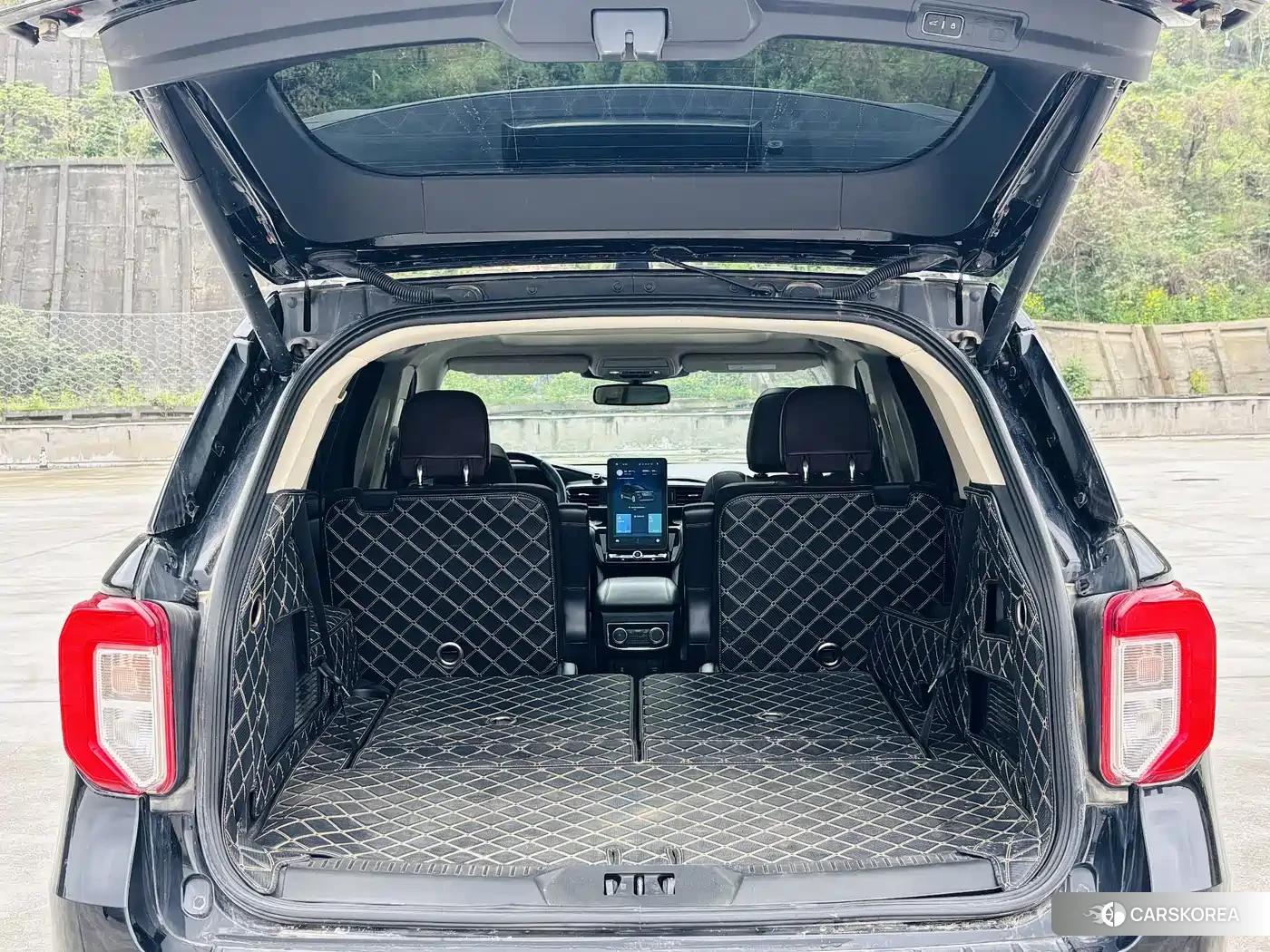 Ford Explorer id 4539199 из Китая 14