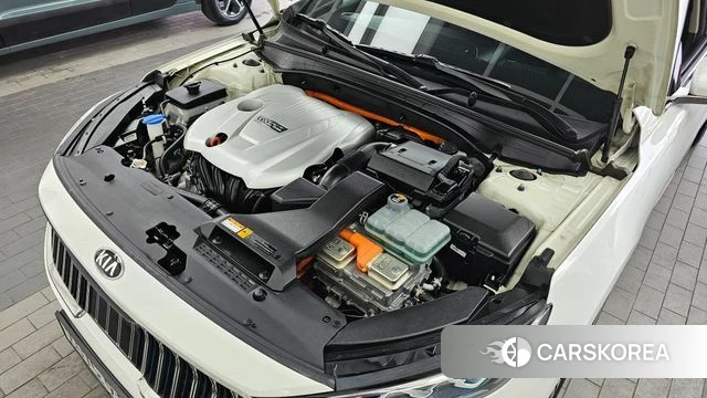 Kia K7 Premier Hybrid id 3885536 из Кореи 16