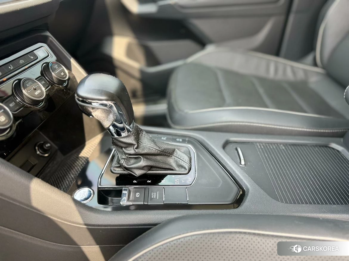 Volkswagen Tiguan L id 4510389 из Китая 22
