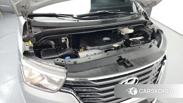 Hyundai The New Grand Starex id 3417959 из Кореи 16