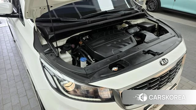 Kia The New Carnival id 3886042 из Кореи 16