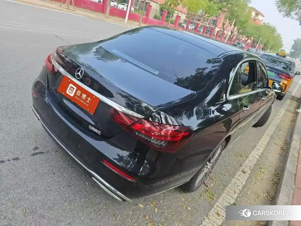 Mercedes-Benz E-Class id 4654428 из Китая 13