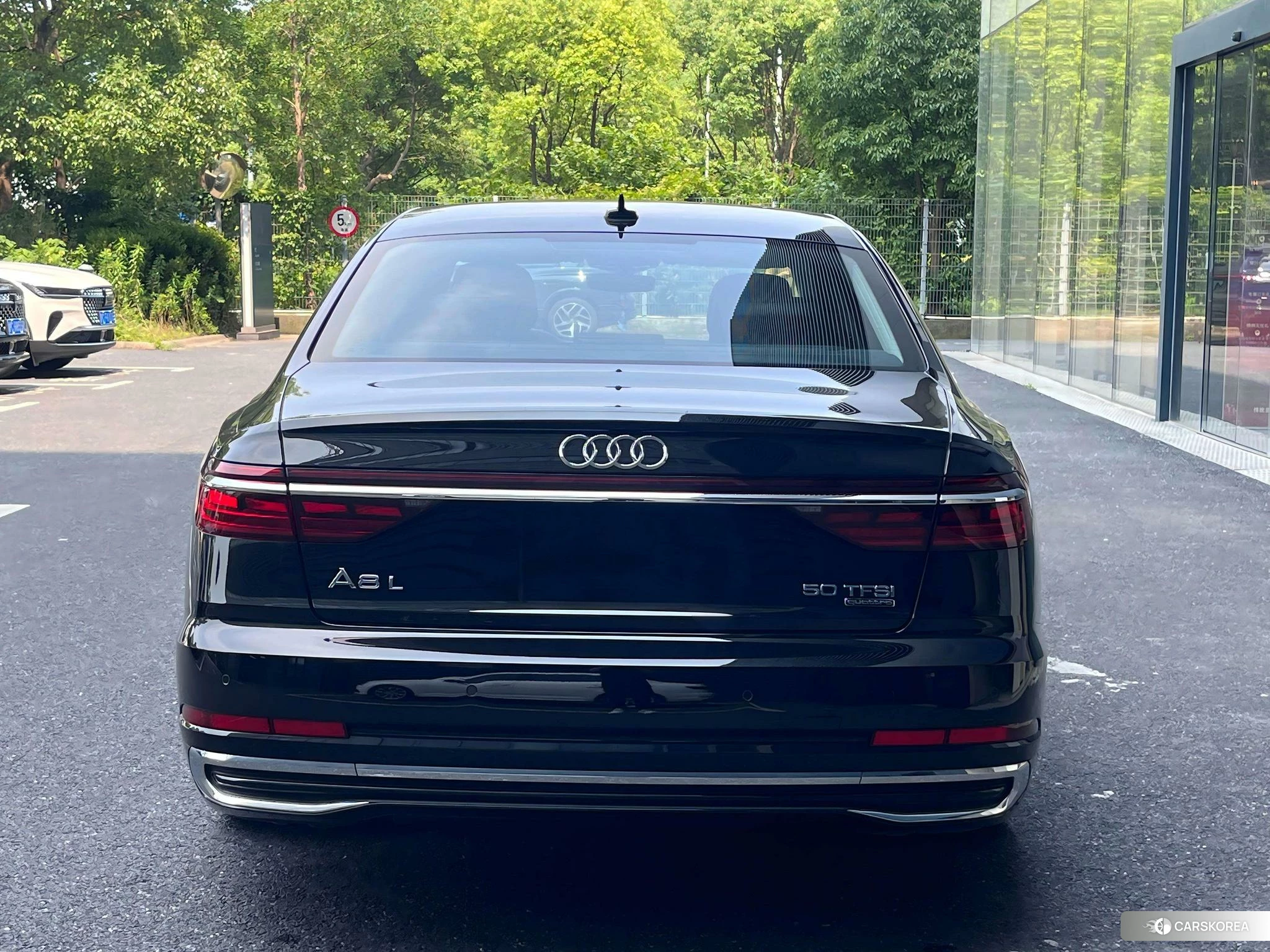 Audi A8 id 4511025 из Китая 13