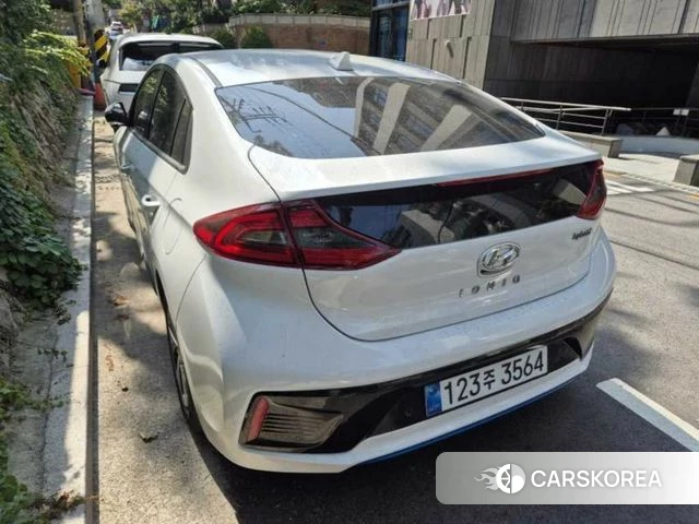 Hyundai Ionic Hybrid 2018 Белый из Кореи, фото 6