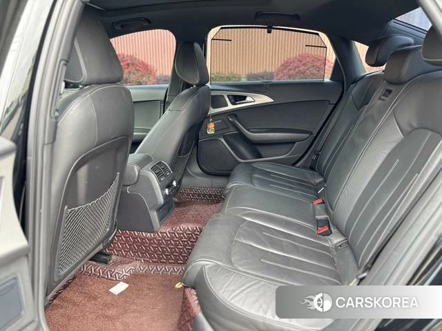 Audi A6L id 4240937 из Китая 14