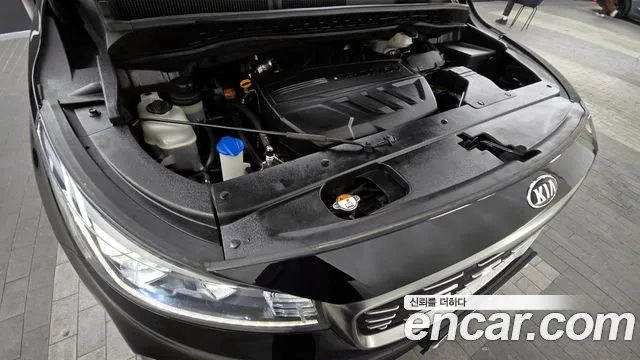 Kia The New Carnival id 2430257 из Кореи 16