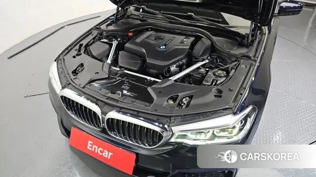 BMW 5 Series (G30) id 3428976 из Кореи 16